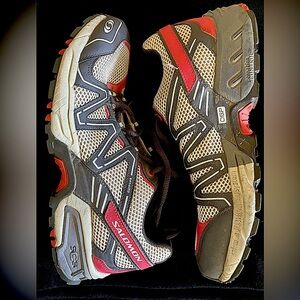 Salomon Trail Running shoes (No box)